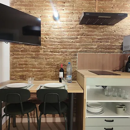 Apartment Mazi Placa Gran